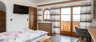 Vacation apartment Mondsee - Landhaus Widlroither