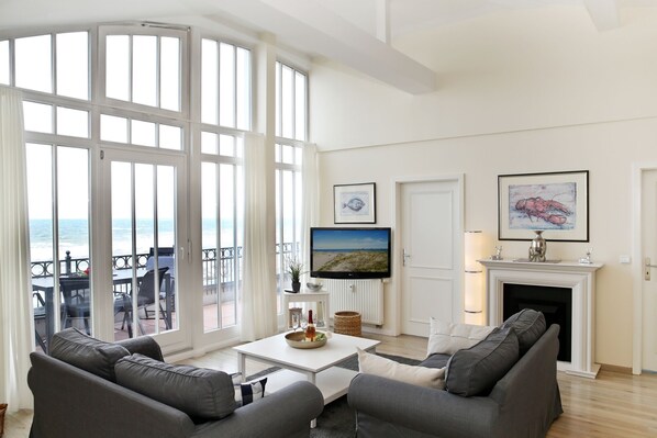 TV - (408) 3- room apartment -direct lake view - apartment house Atlantik (Kühlungsborn)