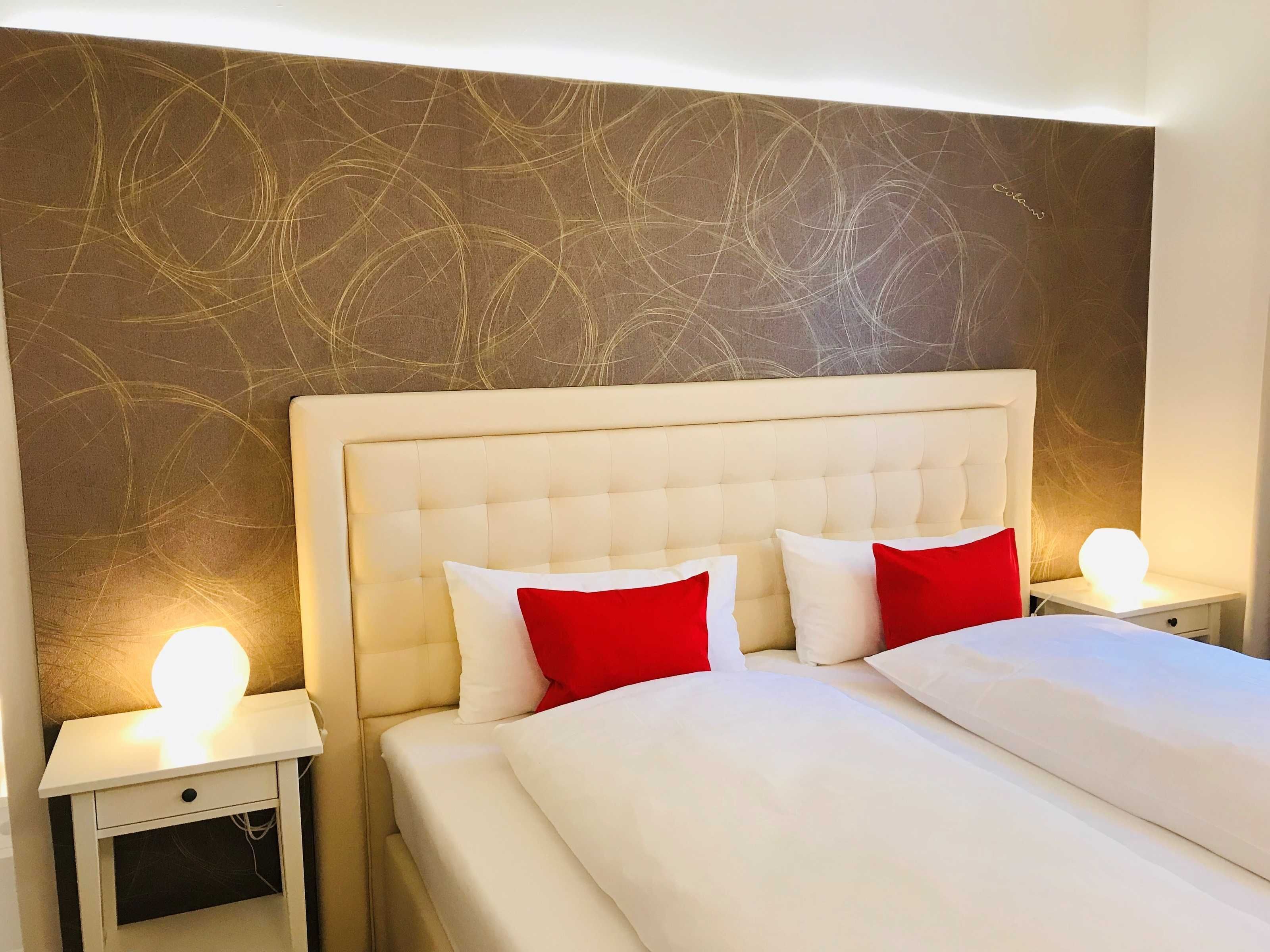 2 間睡房、可攜式嬰兒床、Wi-Fi、床單