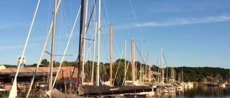Marina