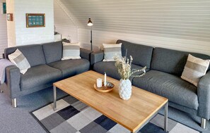 TV, fireplace, DVD player - Awesome home in Haderslev with WiFi (Haderslev)