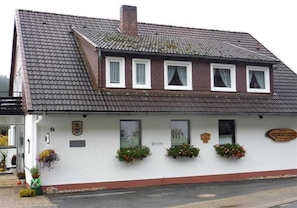 Esterni