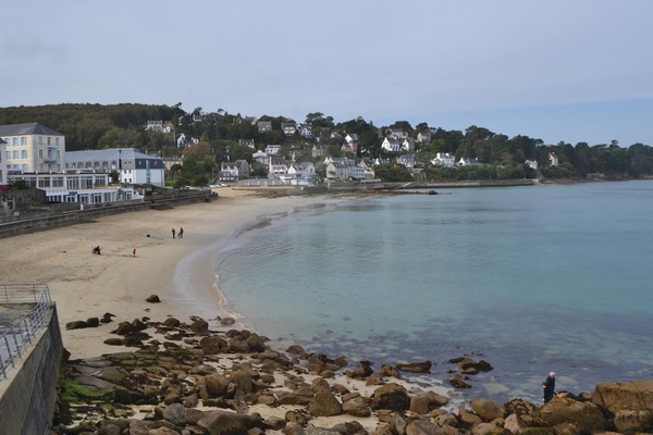 Ranta lähistöllä, kalastusmahdollisuus