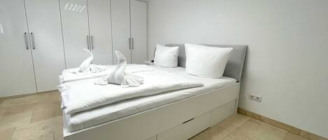 2 Schlafzimmer, WLAN, BettwÀsche