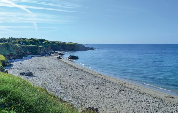 Beach - Lovely home in Moëlan-sur-Mer with house sea view (Moelan sur Mer)