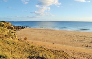 Beach nearby - Beautiful home in Moëlan-sur-Mer (Moelan sur Mer)