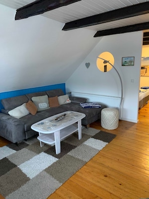 2 bedrooms, WiFi