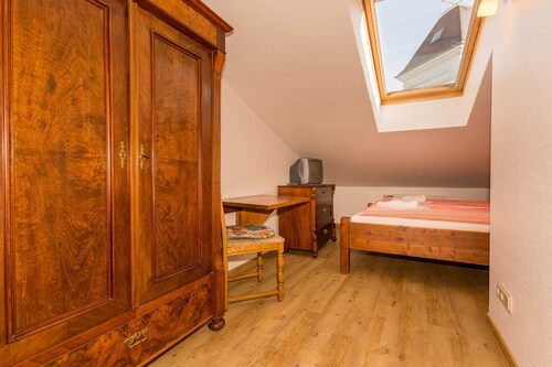 Yhden hengen huoneita. 34 - Pension Anker