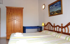 3 Schlafzimmer, Reisekinderbett, kostenloses WLAN