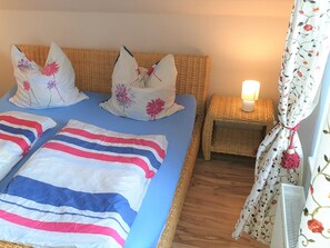 2 bedrooms, travel crib, WiFi, bed sheets