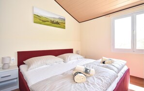 3 chambres, lit parapluie, Wi-Fi gratuit, draps fournis