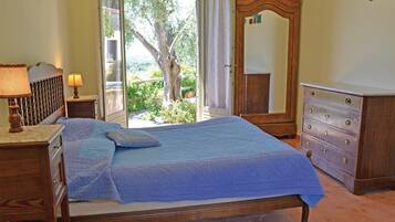 3 chambres, lit parapluie, Wi-Fi gratuit, draps fournis