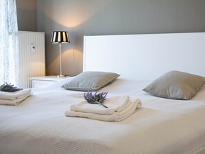 2 soveværelser, sengetøj