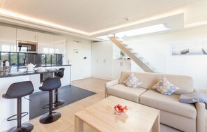 Televisie en een open haard