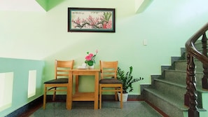 Food court - Thai Quang Hotel (Ho Chi Minh City)