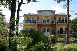 Imagen sin descripción, 5 de 40, botón