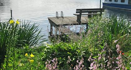 Garden House on the River Spree - Apartment Altstadt Köpenick