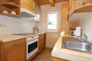 Køleskab, mikrobølgeovn, ovn, opvaskemaskine