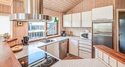 Amazing home in Sydals with WiFi