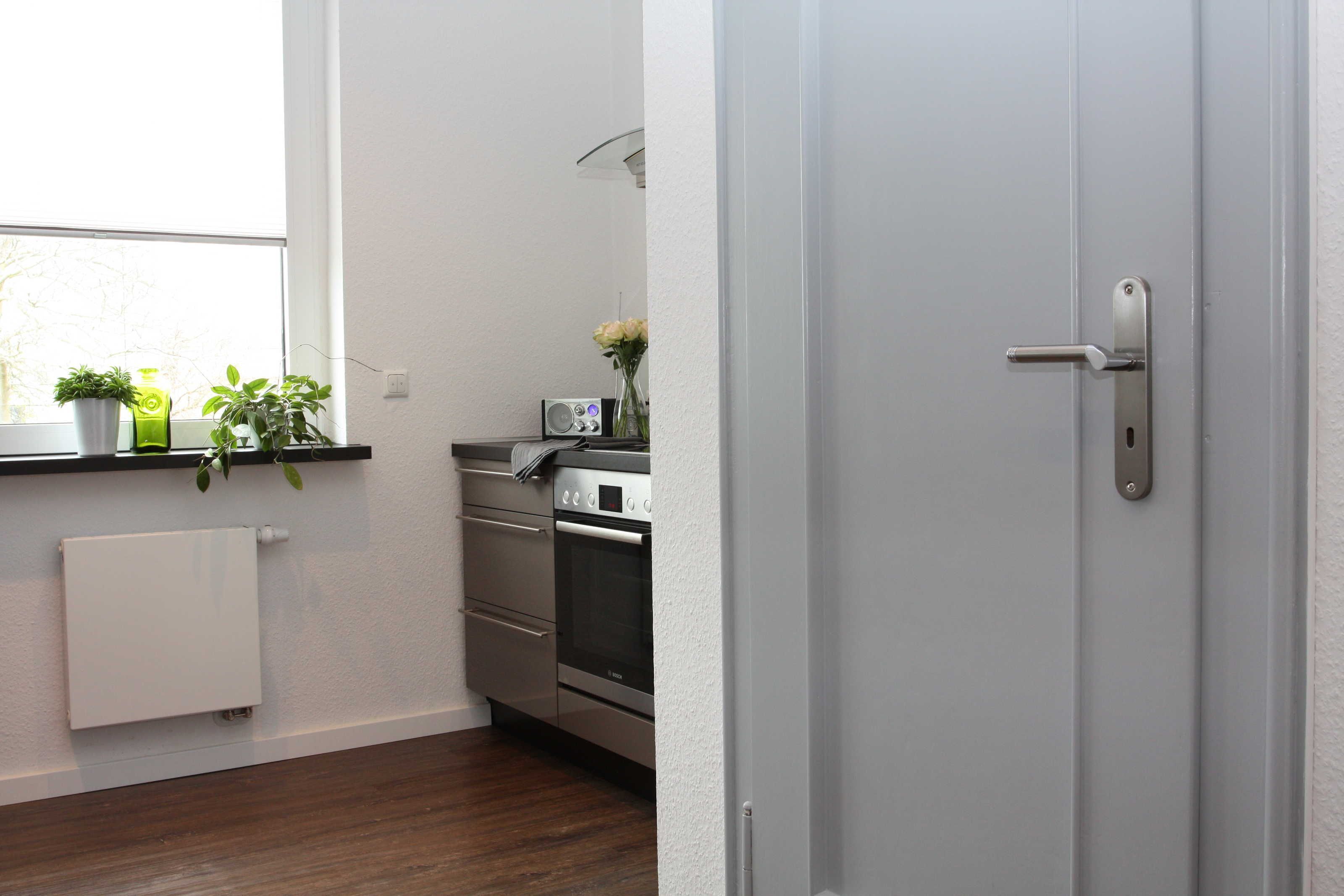 Réfrigérateur, four, lave-vaisselle, chaise haute