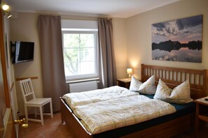 2 Schlafzimmer, Reisekinderbett, WLAN, Bettwäsche