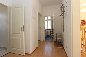 Unclassified image, 5 of 19, button