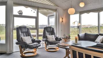 Tv, pejs, dvd-afspiller