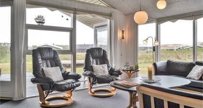 Awesome home in Hvide Sande with sauna