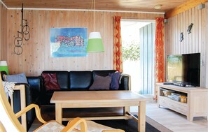 Fernseher, Kamin, DVD-Player, Stereoanlage