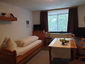 1 quarto, roupa de cama