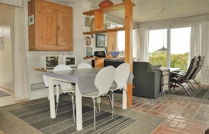 Dining - 3 bedroom awesome home in Faaborg (Faaborg)