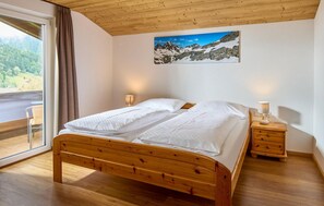 3 soverom, wi-fi (inkludert) og sengetøy