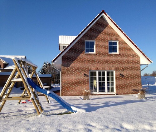 Holiday house beach pearl