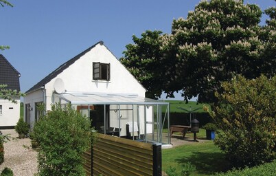 2 bedroom amazing home in Bagenkop