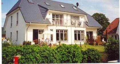 Blick ins Grüne GM 69866 - 3-Raum-FeWo