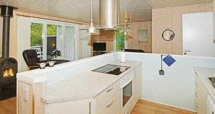 3 bedroom gorgeous home in BlÄvand