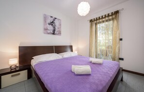 2 bedrooms, free WiFi, bed sheets - Gorgeous apartment in Rabac with WiFi (Rabac)