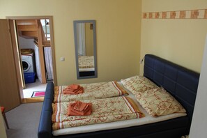 2 bedrooms, travel crib, WiFi, bed sheets
