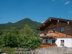 Esterni