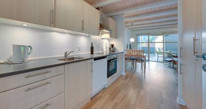 Amazing home in Henne with WiFi