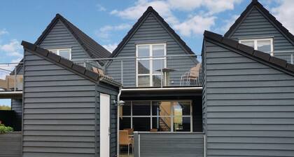 2 huonetta Majoitus Henne