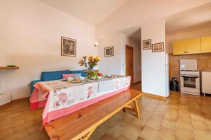 Dining - Holiday apartment mit Veranda (Pittulongu)