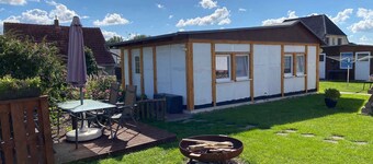 Bungalow with small terrace