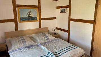 1 Schlafzimmer, Reisekinderbett, Internetzugang