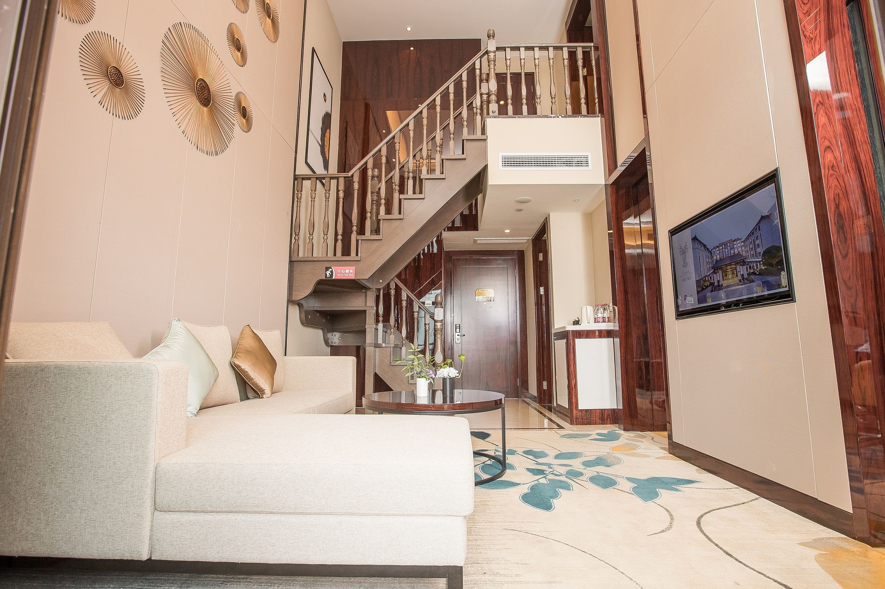 Signature Suite | Ruang tamu | TV 