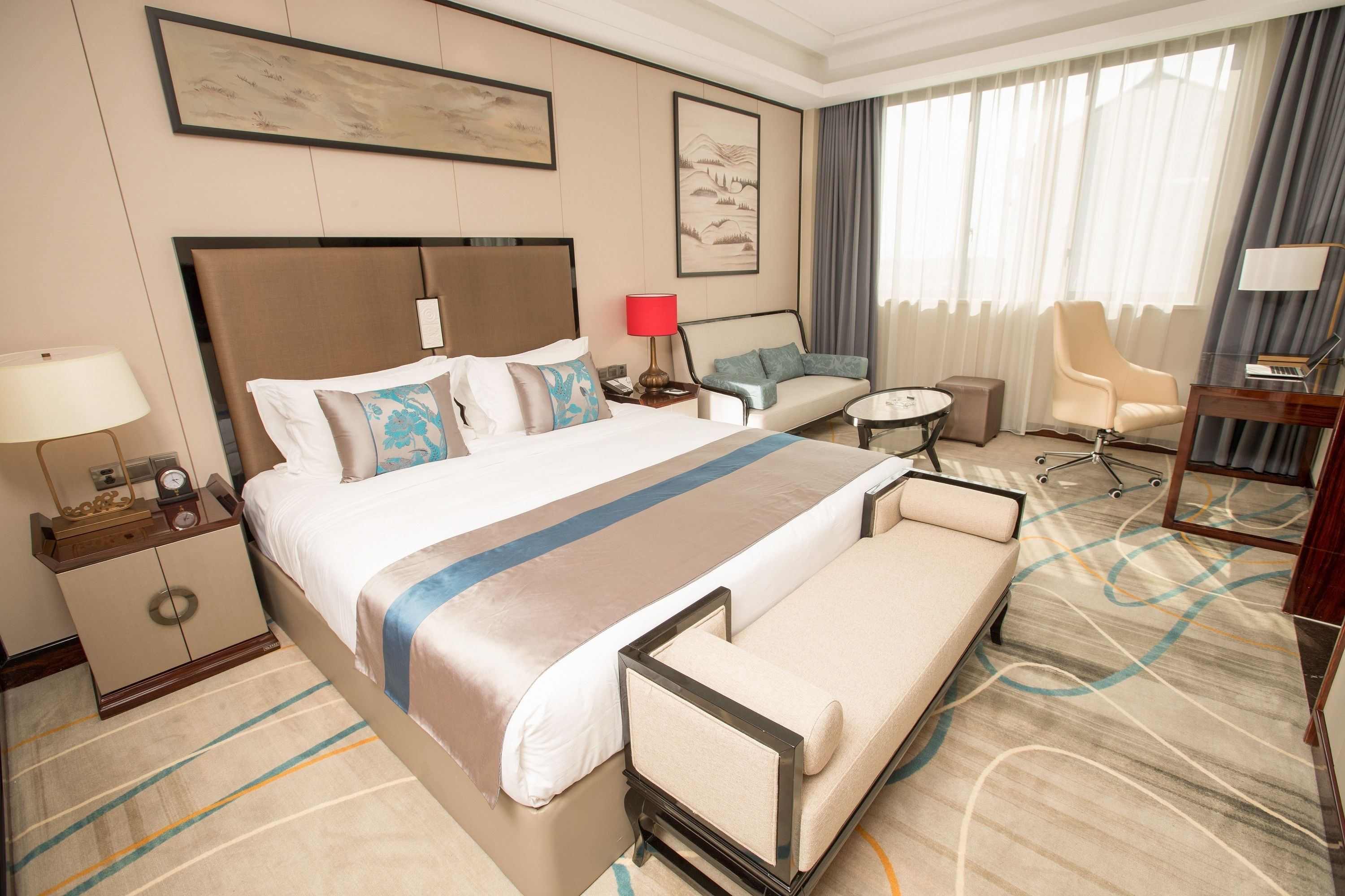 Comfort Suite | Meja, langsir/tirai gelap terus, Wi-fi percuma 