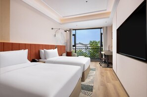 Desk, blackout curtains, free WiFi - Wuzhen Yourge Garden Hotel (Jiaxing)