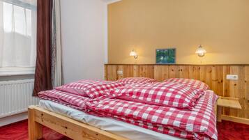 2 Schlafzimmer, Reisekinderbett, WLAN, Bettwäsche
