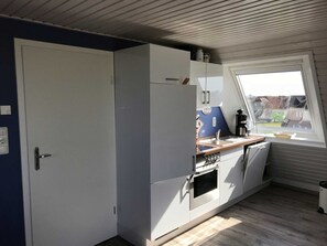 Kühlschrank, Ofen, Geschirrspüler