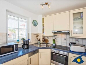 Uklassifisert bilde, 2 av 18, knapp